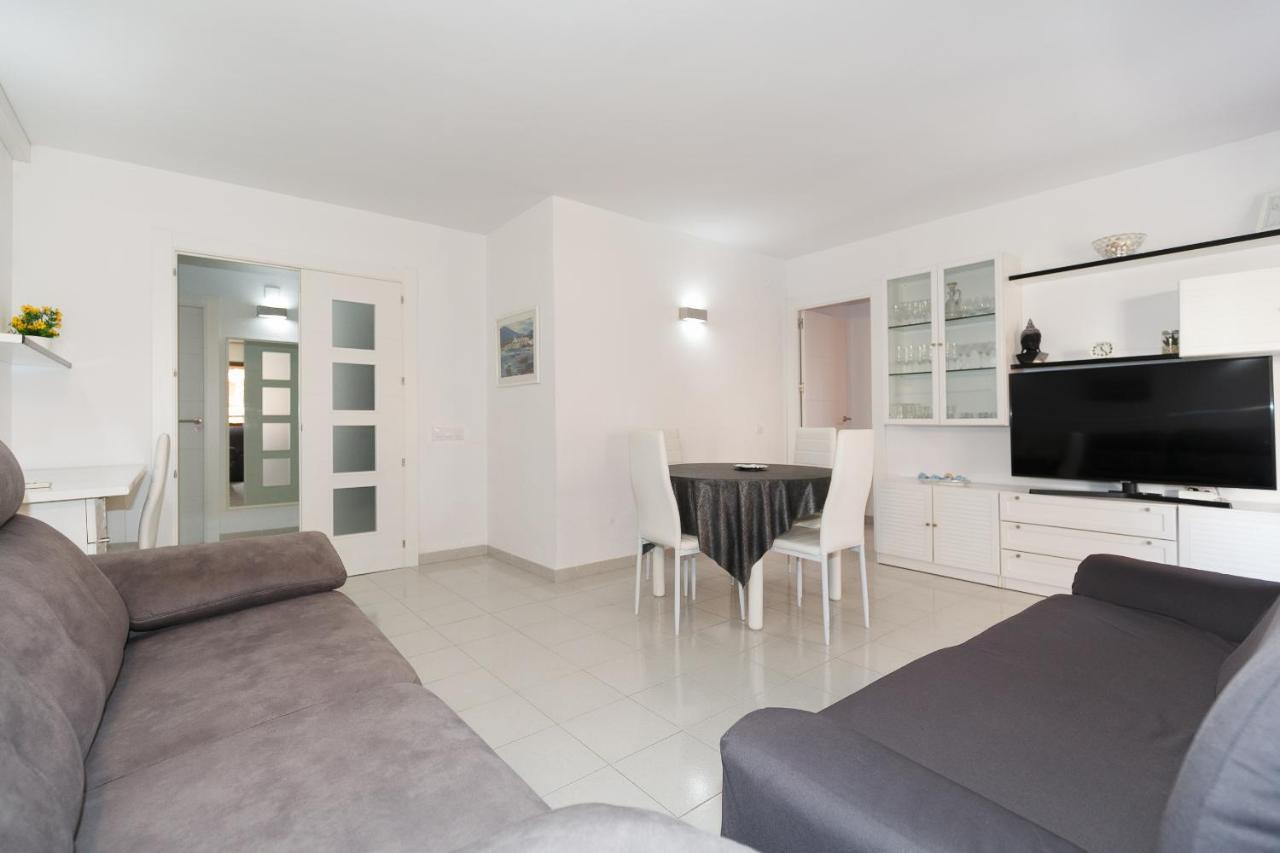Uhc Stella Maris Apartments Cambrils Buitenkant foto
