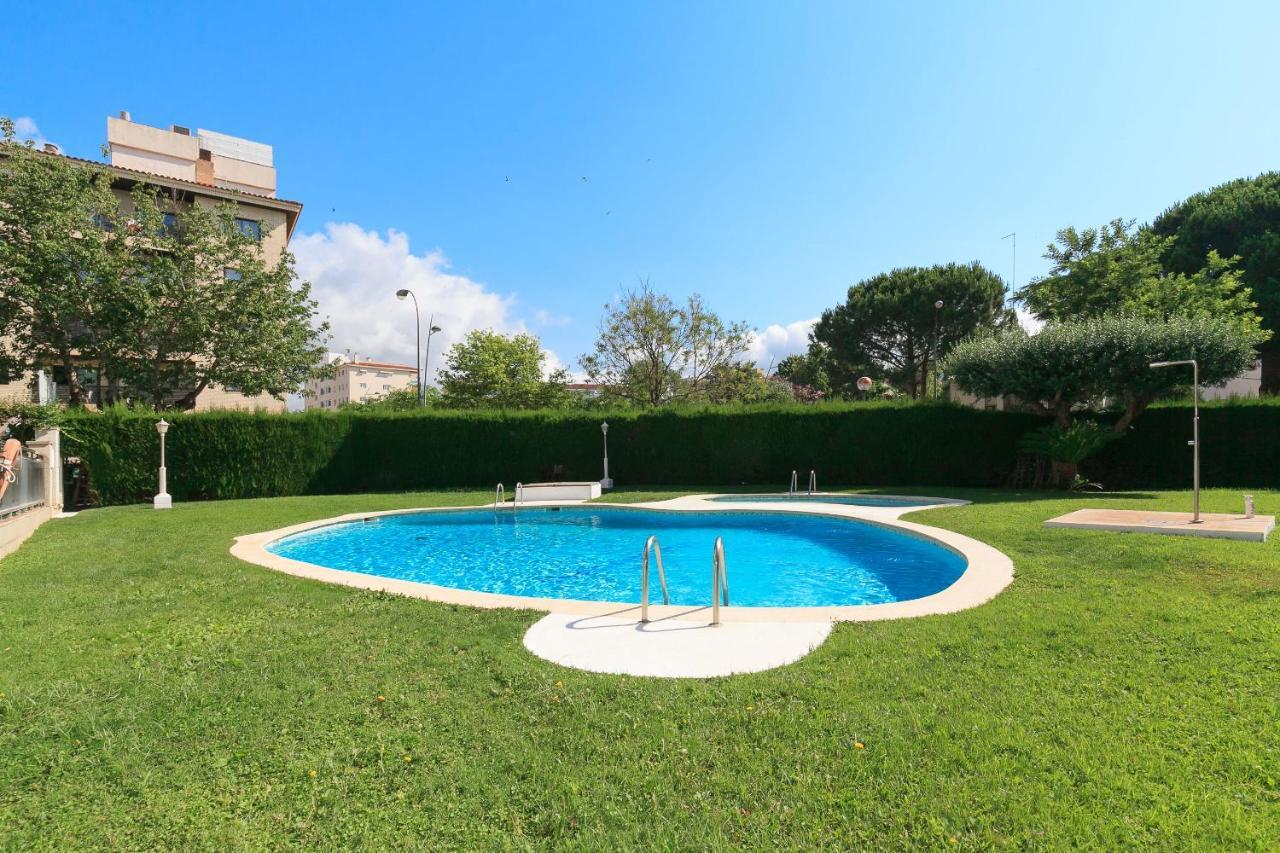 Uhc Stella Maris Apartments Cambrils Buitenkant foto